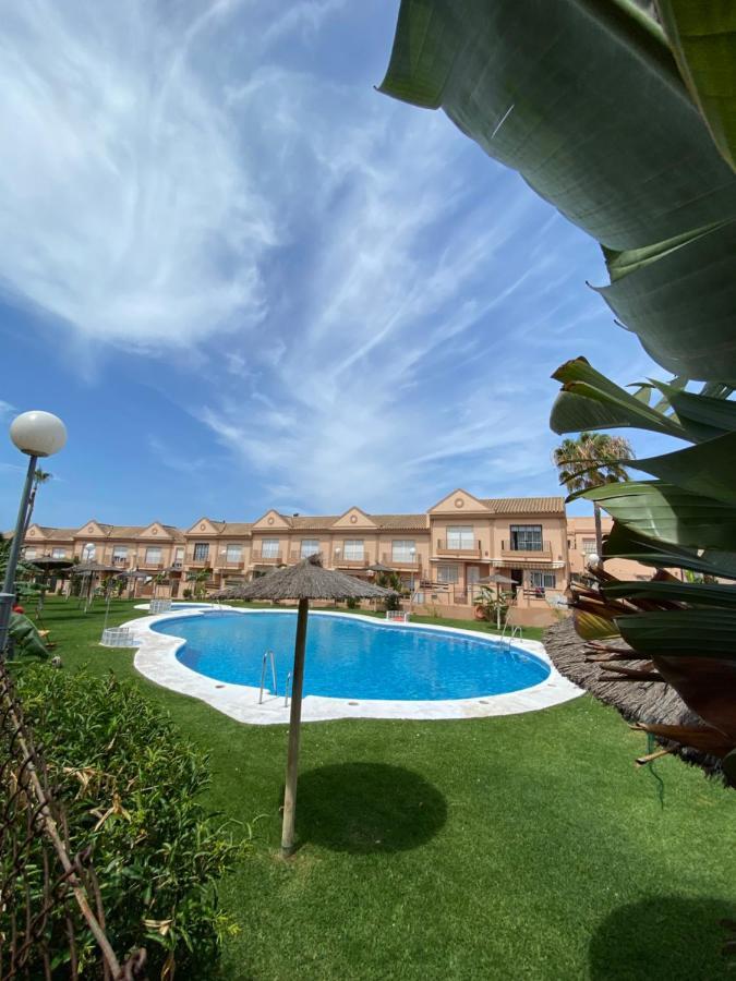 Apartamento La Barrosa Чиклана де ла Фронтера Екстериор снимка