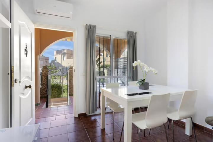 Apartamento La Barrosa Чиклана де ла Фронтера Екстериор снимка
